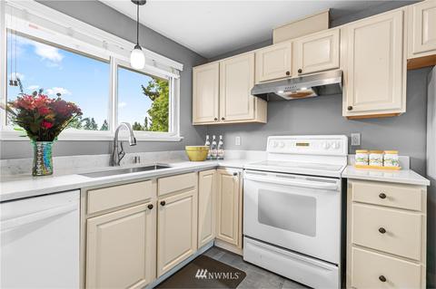 102 224th St SW, Bothell, WA 98021 photo 8