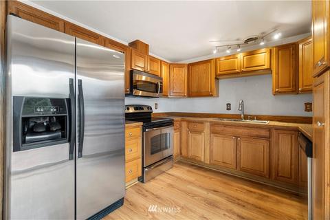 915 196th St E, Spanaway, WA 98387 photo 5