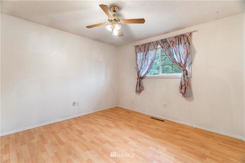 915 196th St E, Spanaway, WA 98387 photo 11