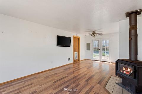 6214 Fleming St, Everett, WA 98203 photo 4