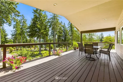 102 E Columbine Ln, Grapeview, WA 98546 photo 1
