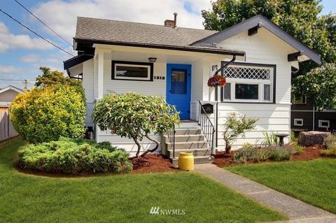 1313 Porter St, Enumclaw, WA 98022 photo 1