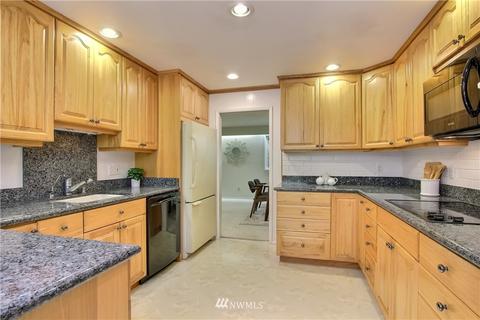 9021 NE 188th Pl, Bothell, WA 98011 photo 16