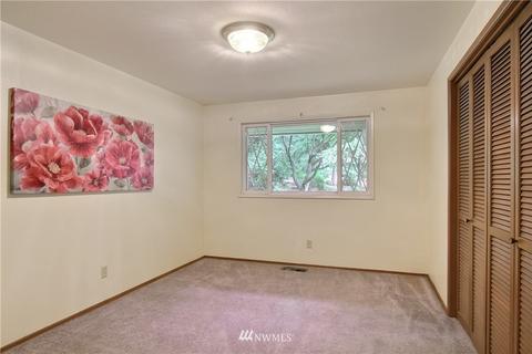 9021 NE 188th Pl, Bothell, WA 98011 photo 28