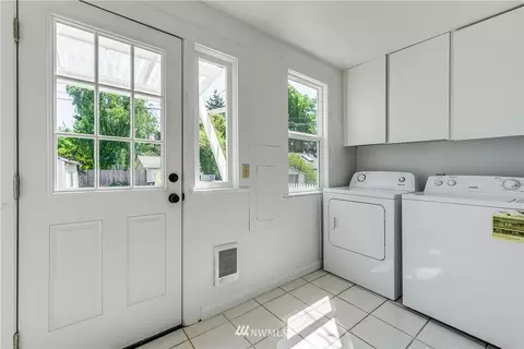 2005 Oakes Ave, Everett, WA 98201 photo 13