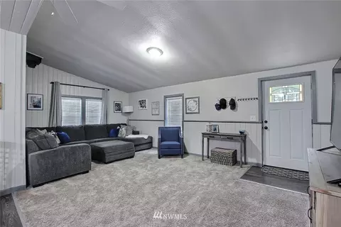 2908 284th St E, Roy, WA 98580 photo 8