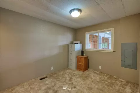 24102 SE 400th St, Enumclaw, WA 98022 photo 39