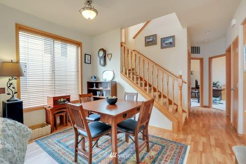 1748 Garfield St #H, Enumclaw, WA 98022 photo 11