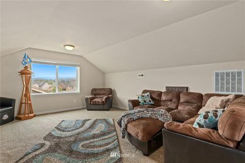 210 Balmer St SW, Orting, WA 98360 photo 6