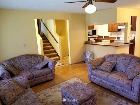 12816 E Gibson Rd, Everett, WA 98204 photo 2