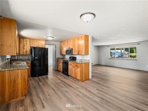 4905 223rd St E, Spanaway, WA 98387 photo 6