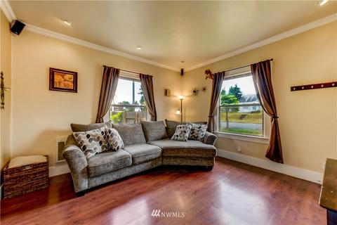 2421 Pine St, Everett, WA 98201 photo 5