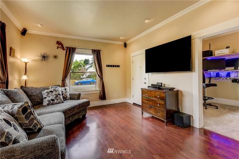2421 Pine St, Everett, WA 98201 photo 6