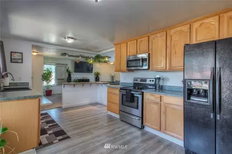 16401 17th Ave E, Spanaway, WA 98387 photo 12