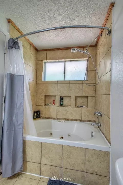 16401 17th Ave E, Spanaway, WA 98387 photo 16