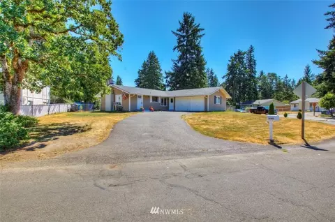 16401 17th Ave E, Spanaway, WA 98387 photo 2