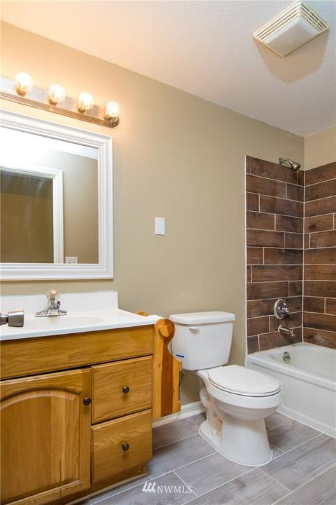 110 E Madrona Pkwy, Grapeview, WA 98546 photo 19