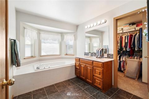 15215 64th St E, Sumner, WA 98390 photo 20