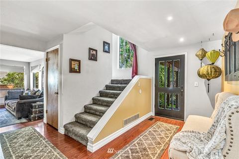 230 221st St SW, Bothell, WA 98021 photo 4