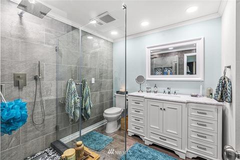 230 221st St SW, Bothell, WA 98021 photo 17