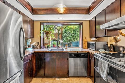 230 221st St SW, Bothell, WA 98021 photo 7