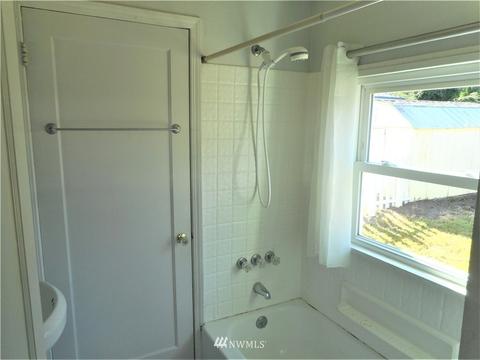1611 Florida Dr, Everett, WA 98203 photo 5