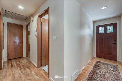 2 74th St SW, Everett, WA 98203 photo 4
