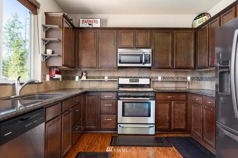 1360 NW Lofton Loop, Oak Harbor, WA 98277 photo 11