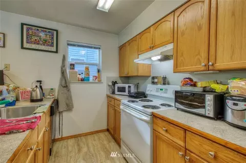 2016 S Main St, Seattle, WA 98144 photo 10