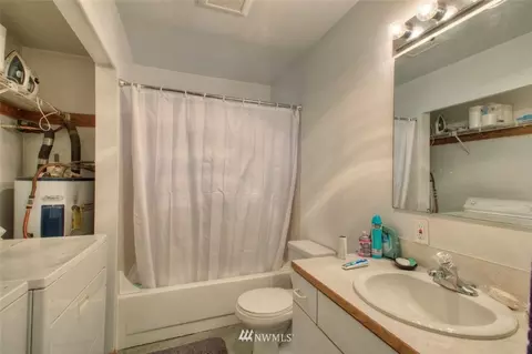 2016 S Main St, Seattle, WA 98144 photo 14