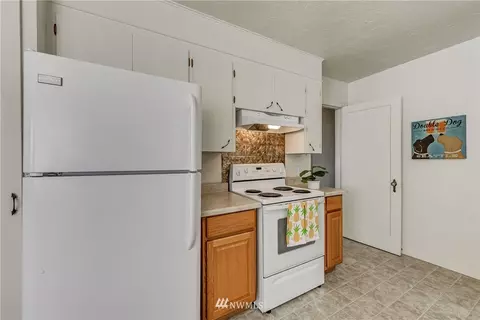 1208 Pacific Ave, Everett, WA 98201 photo 9
