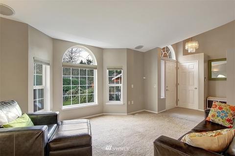 521 48th Pl SE, Everett, WA 98203 photo 2