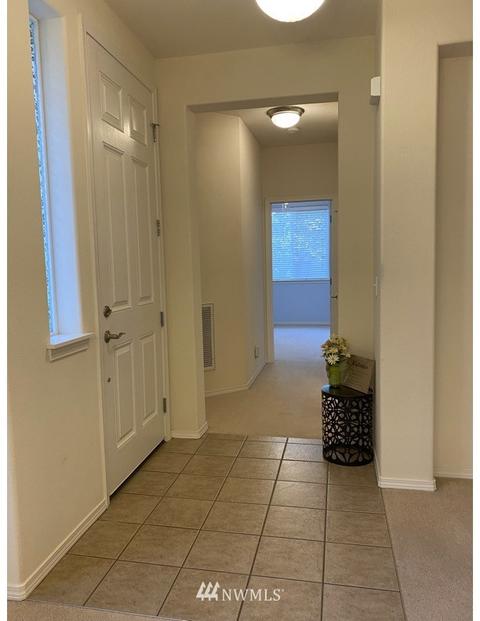 8301 Bainbridge Loop NE, Lacey, WA 98516 photo 3