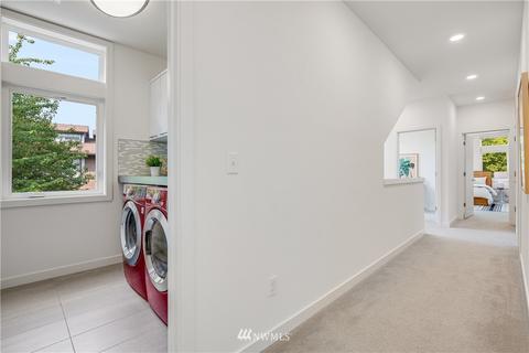 3217 E Spring St, Seattle, WA 98122 photo 25