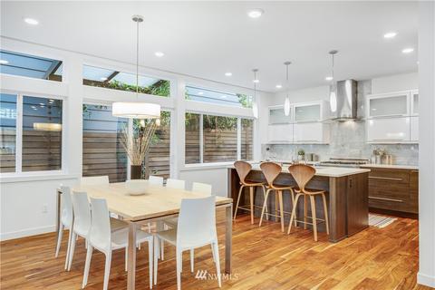 3217 E Spring St, Seattle, WA 98122 photo 8