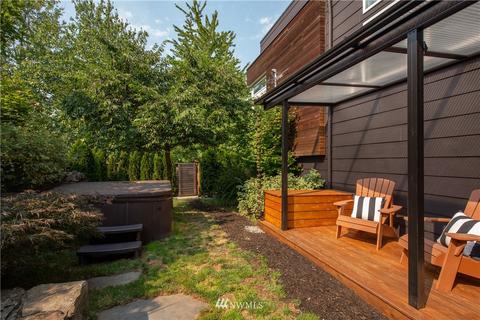 3217 E Spring St, Seattle, WA 98122 photo 31