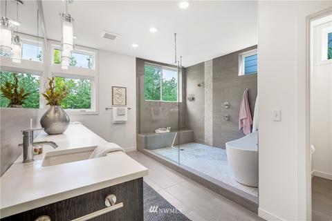 3217 E Spring St, Seattle, WA 98122 photo 17
