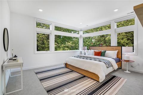 3217 E Spring St, Seattle, WA 98122 photo 13