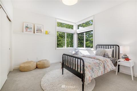 3217 E Spring St, Seattle, WA 98122 photo 22