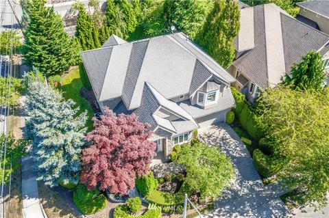 3907 SE 221st Pl, Bothell, WA 98021 photo 2