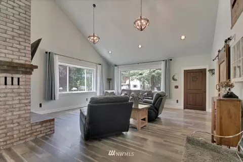 14416 168th St E, Orting, WA 98360 photo 6