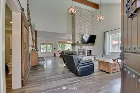 14416 168th St E, Orting, WA 98360 photo 2