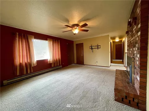 1007 Hilltop Rd, Winlock, WA 98596 photo 4