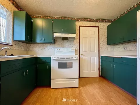 1007 Hilltop Rd, Winlock, WA 98596 photo 8