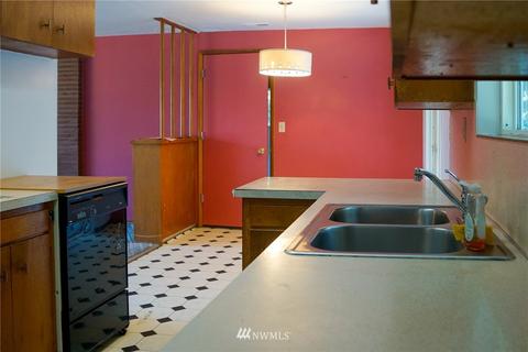8722 Rivercrest Ave, Everett, WA 98208 photo 5