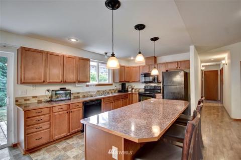 809 Tipsoo Loop SE, Rainier, WA 98576 photo 9