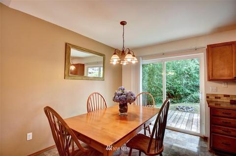 809 Tipsoo Loop SE, Rainier, WA 98576 photo 7