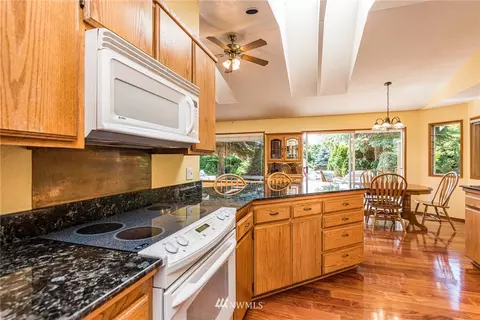 33 W Bedinger Rd, Sequim, WA 98382 photo 9