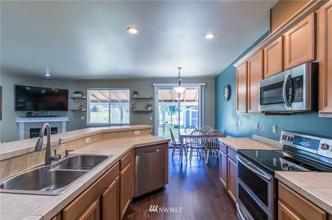 506 Balmer St SW, Orting, WA 98360 photo 12