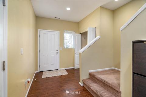 2010 201st St E, Spanaway, WA 98387 photo 4